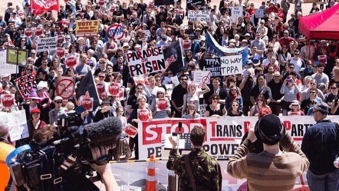 A crowd of people in an anti TTP rally.
